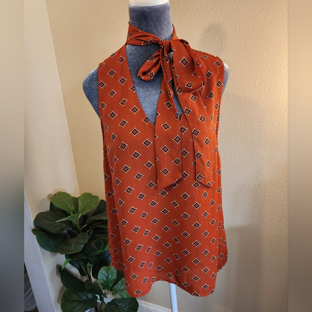 Forever 21 Geometric Tie Neck Blouse